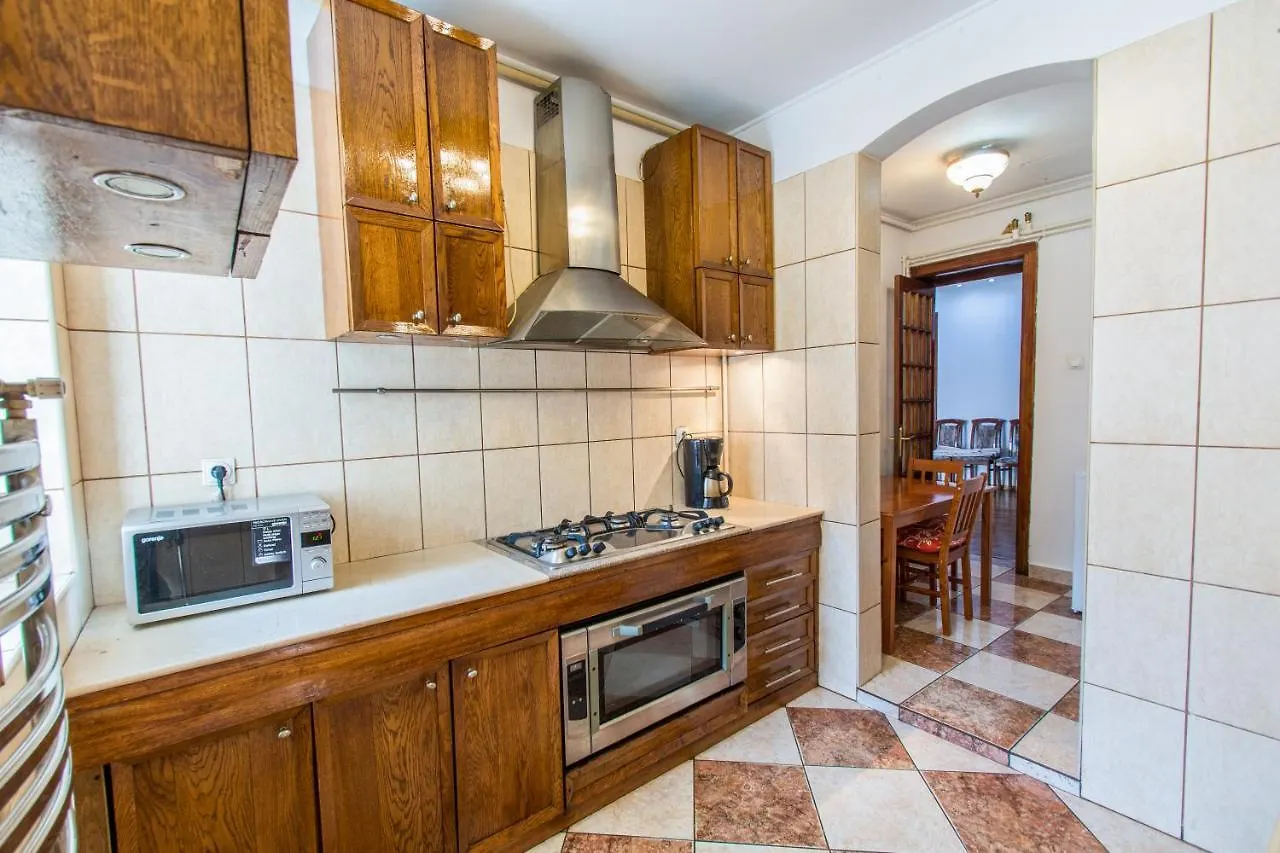 Apartment Faryna Bucharest