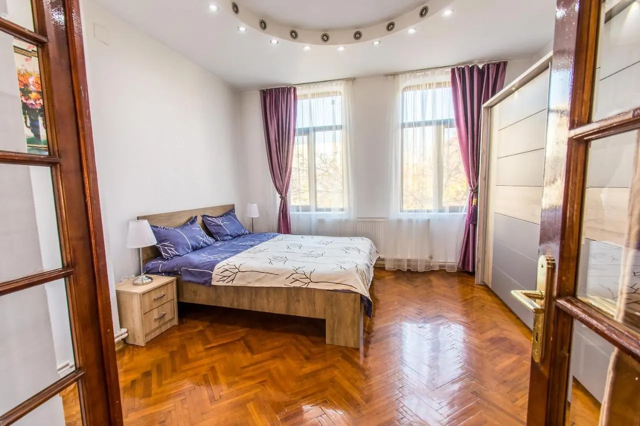 Apartment Faryna Bucharest