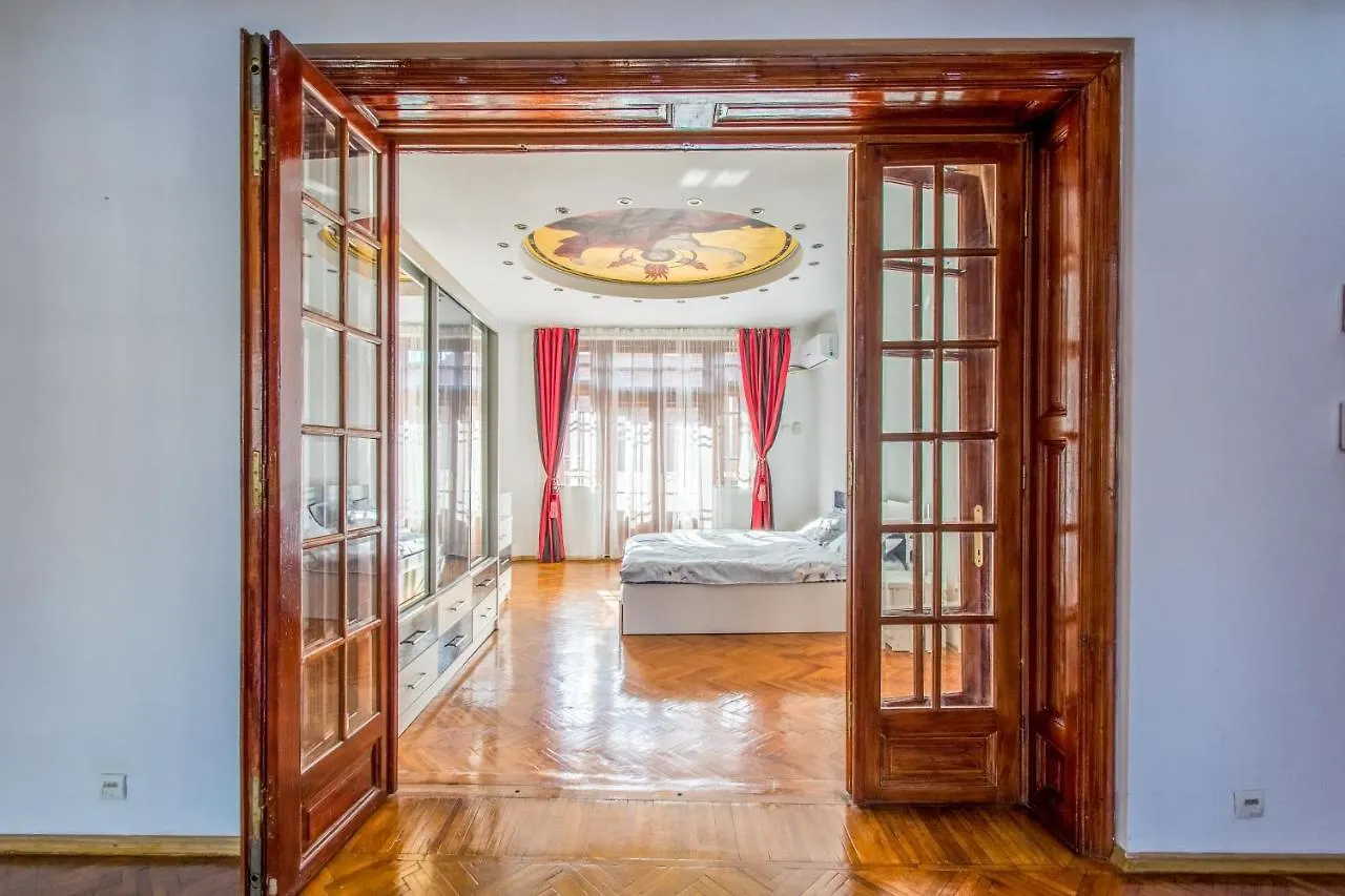 Apartment Faryna Bucharest