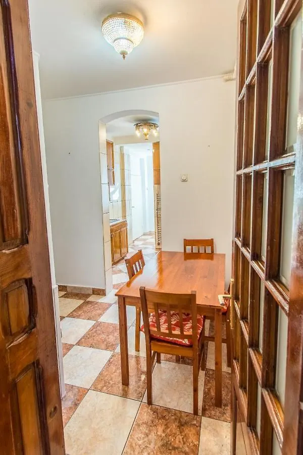 Apartment Faryna Bucharest 0*,  Romania