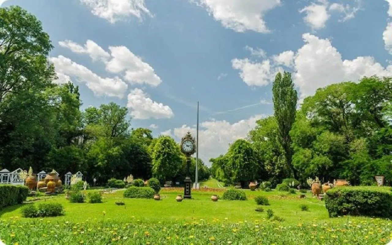 Apartment Faryna Bucharest Romania