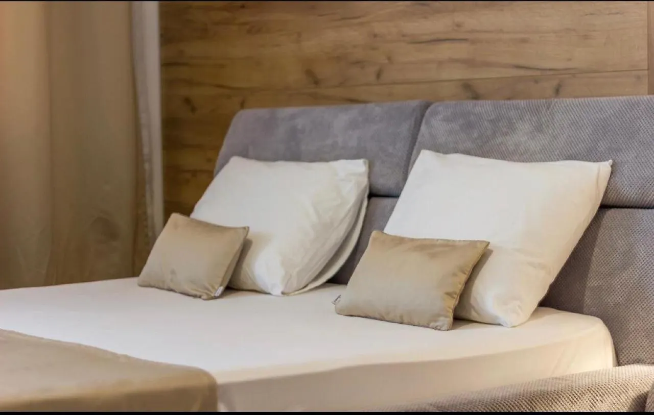 Apartment Faryna Bucharest